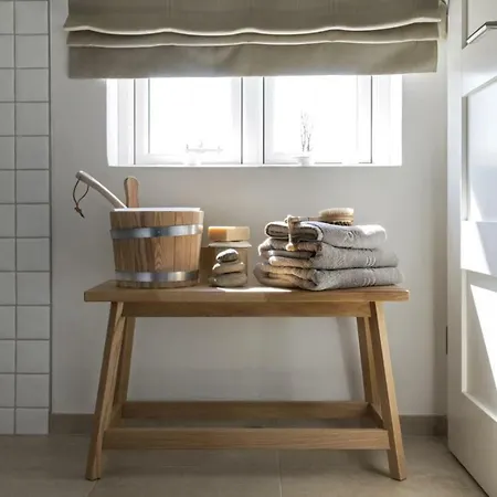 Luxus Reetdachhaus Salzwiese Ferienhaus *